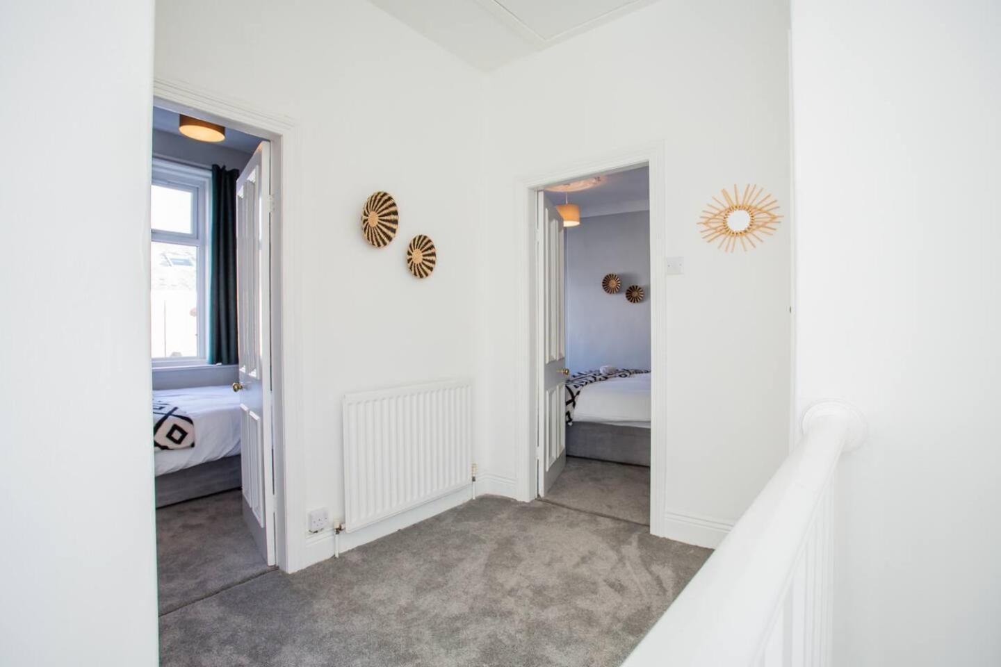 Отель West Beck House - Newcastle 4 Норт-Шилдс Экстерьер фото
